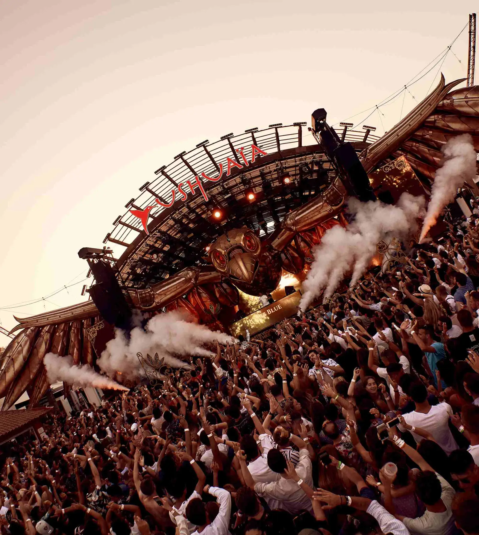 ushuaia_ibiza_beach_hotel_fiesta