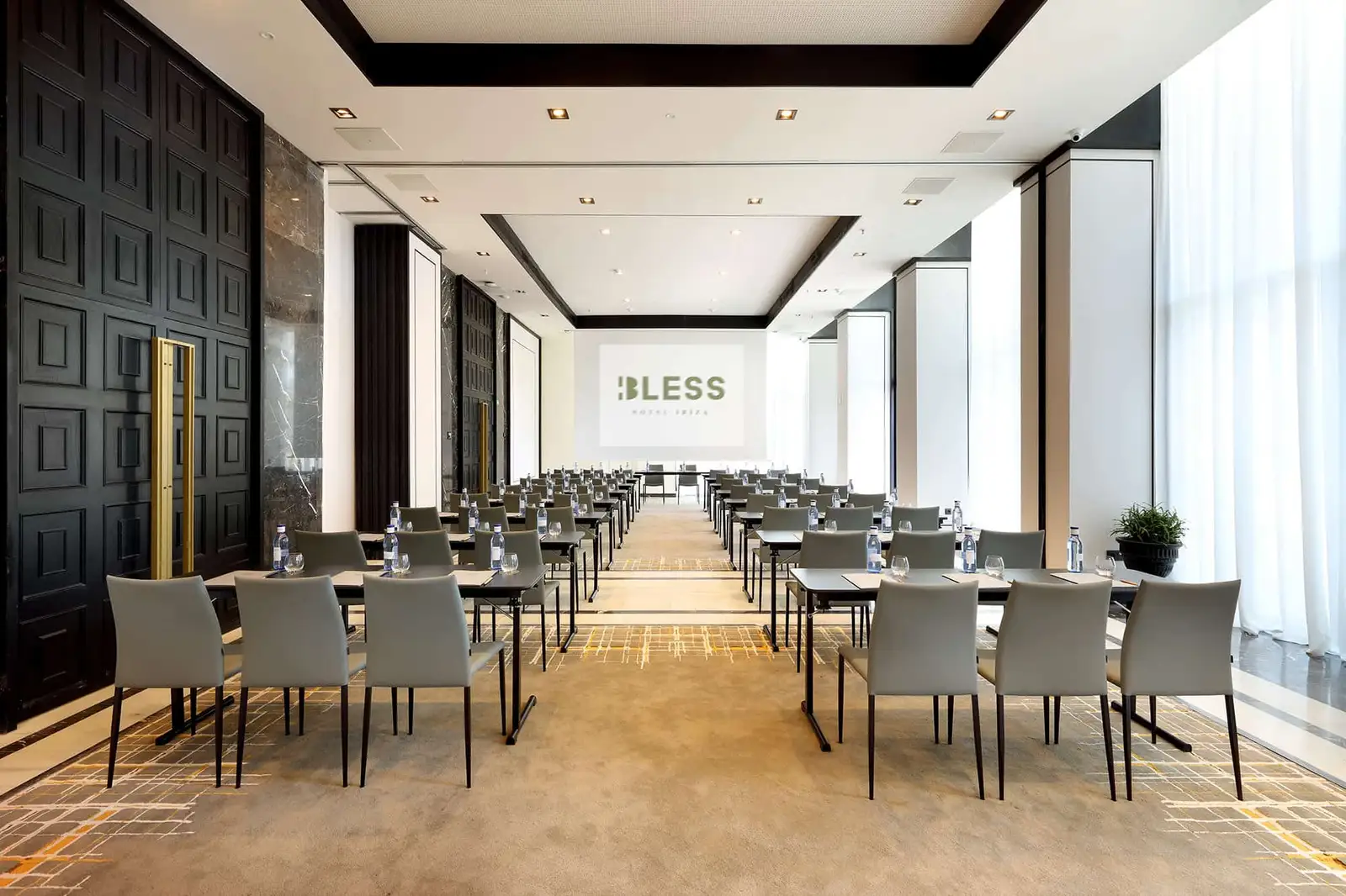 Bless-Hotel-Ibiza-Sala-de-reuniones