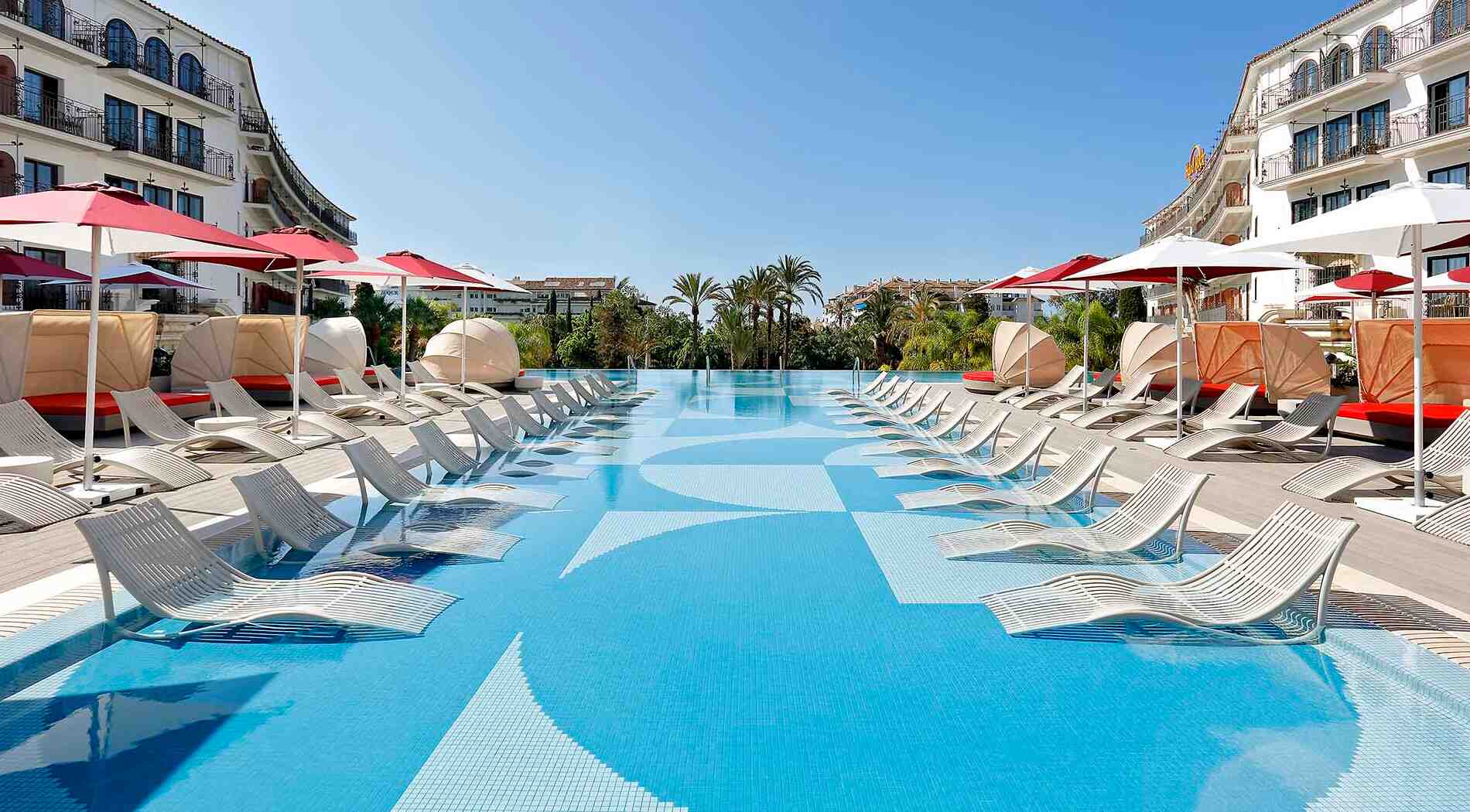 HRH-MARBELLA-PISCINAS